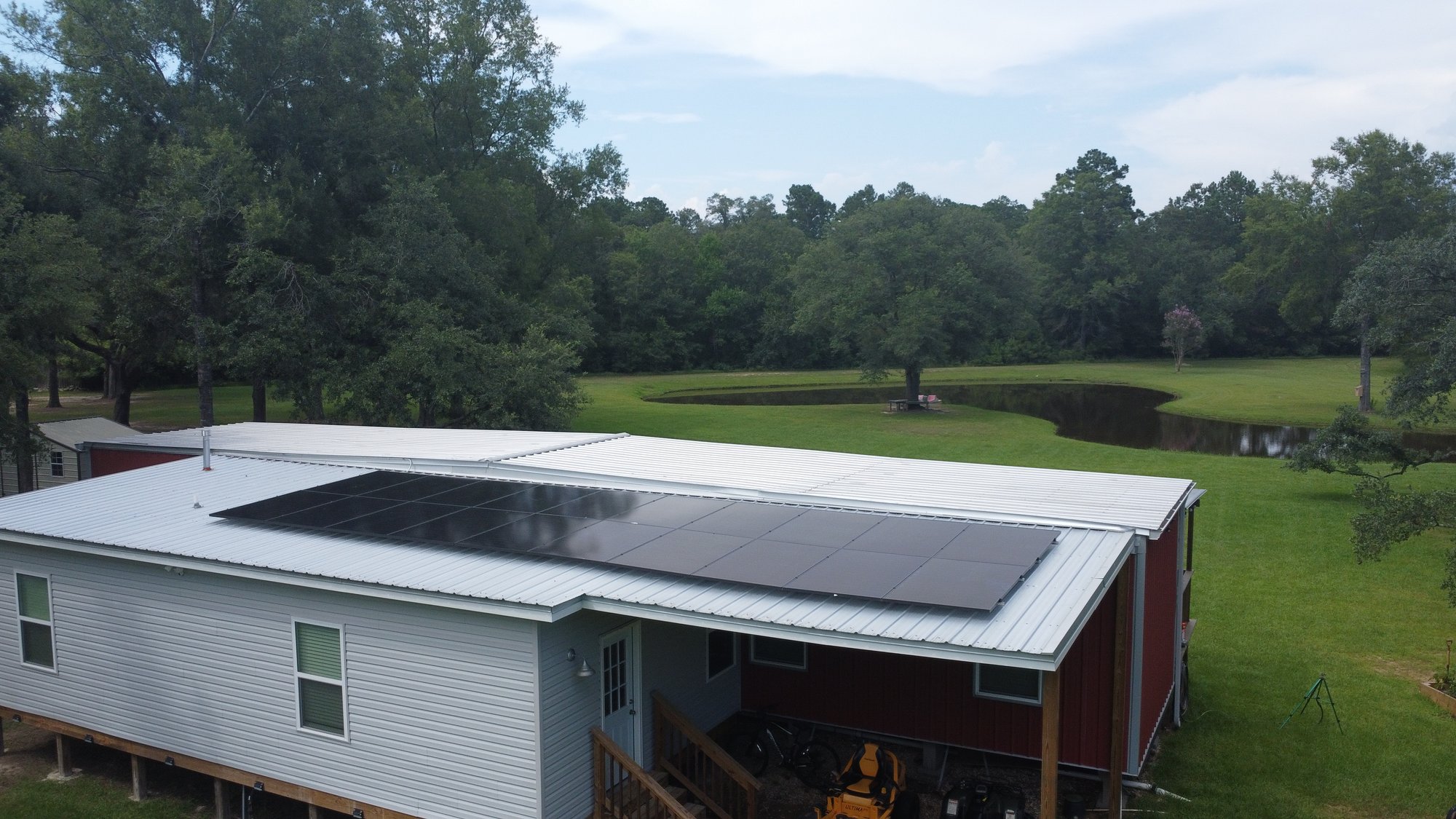 baton-rouge-6kw-solar-array-on-residential-roof-golden-solar baton-rouge-6kw-solar-array-on-residential-roof-golden-solar