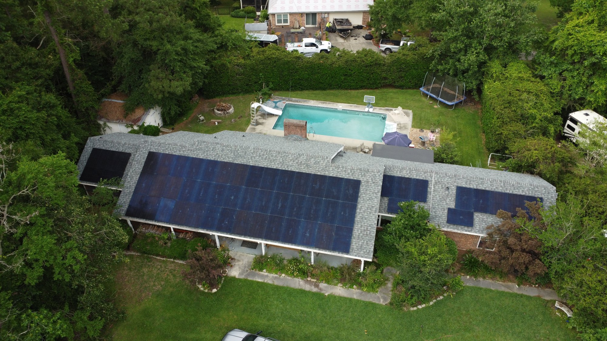 gulfport-8kw-residential-solar-installation-golden-solar gulfport-8kw-residential-solar-installation-golden-solar